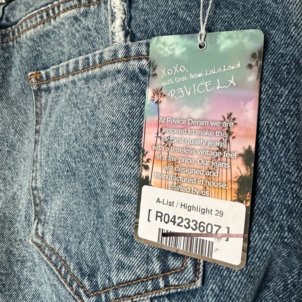 NWT REVICE A-list Highlight White Stripe Jeans, 29 - Picture 10 of 14